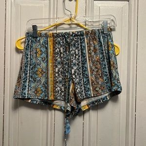 No comment lounge shorts